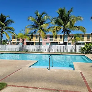 The Family Spot Near The Beach. Apartment Carolina